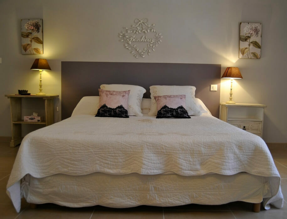 chambre d'hote dans le Var nommée Fleur de Passion à Forcalqueiret